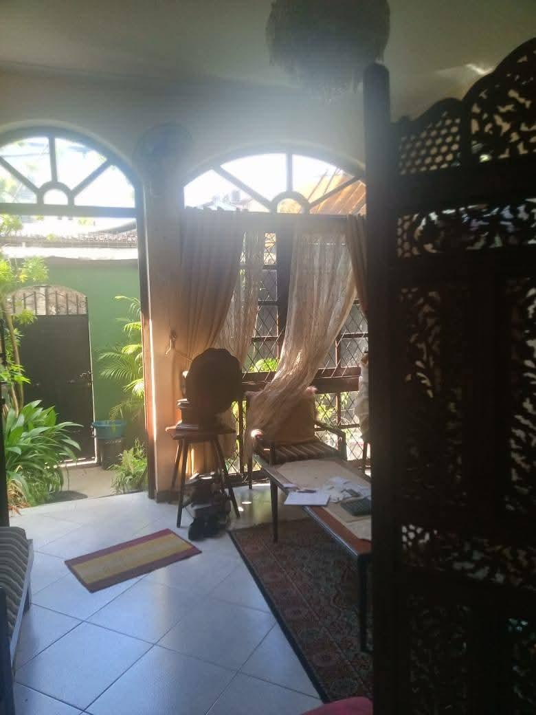 Spacious Two-Storey Five-Assessment House for Sale – Kollupitiya