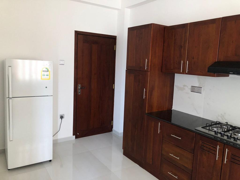 Apartment for sale in Longden Place Colombo 07 - 75 Mn