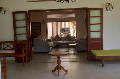 6 BHK Villa for Rent - Kathaluwa - 3,100 US$ per Month