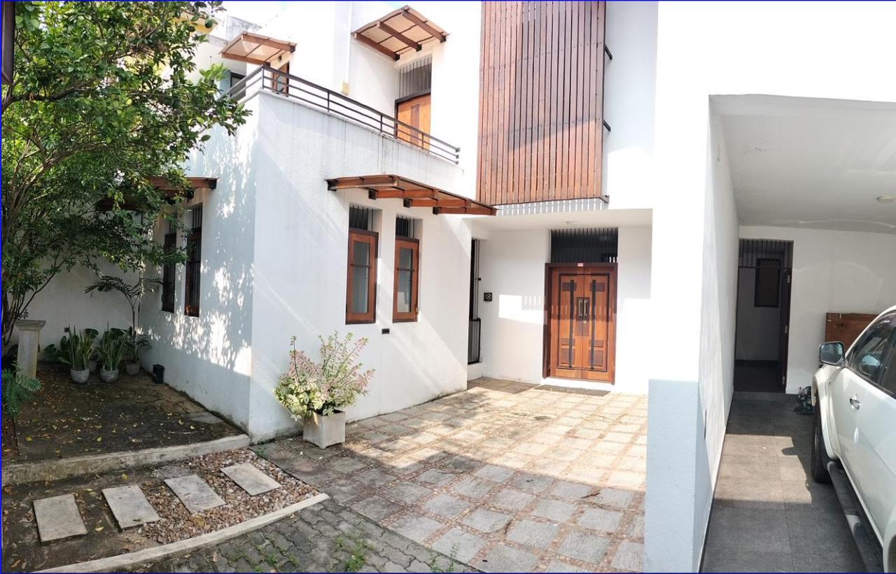 05 Bedrooms House for Rent in Battaramulla
