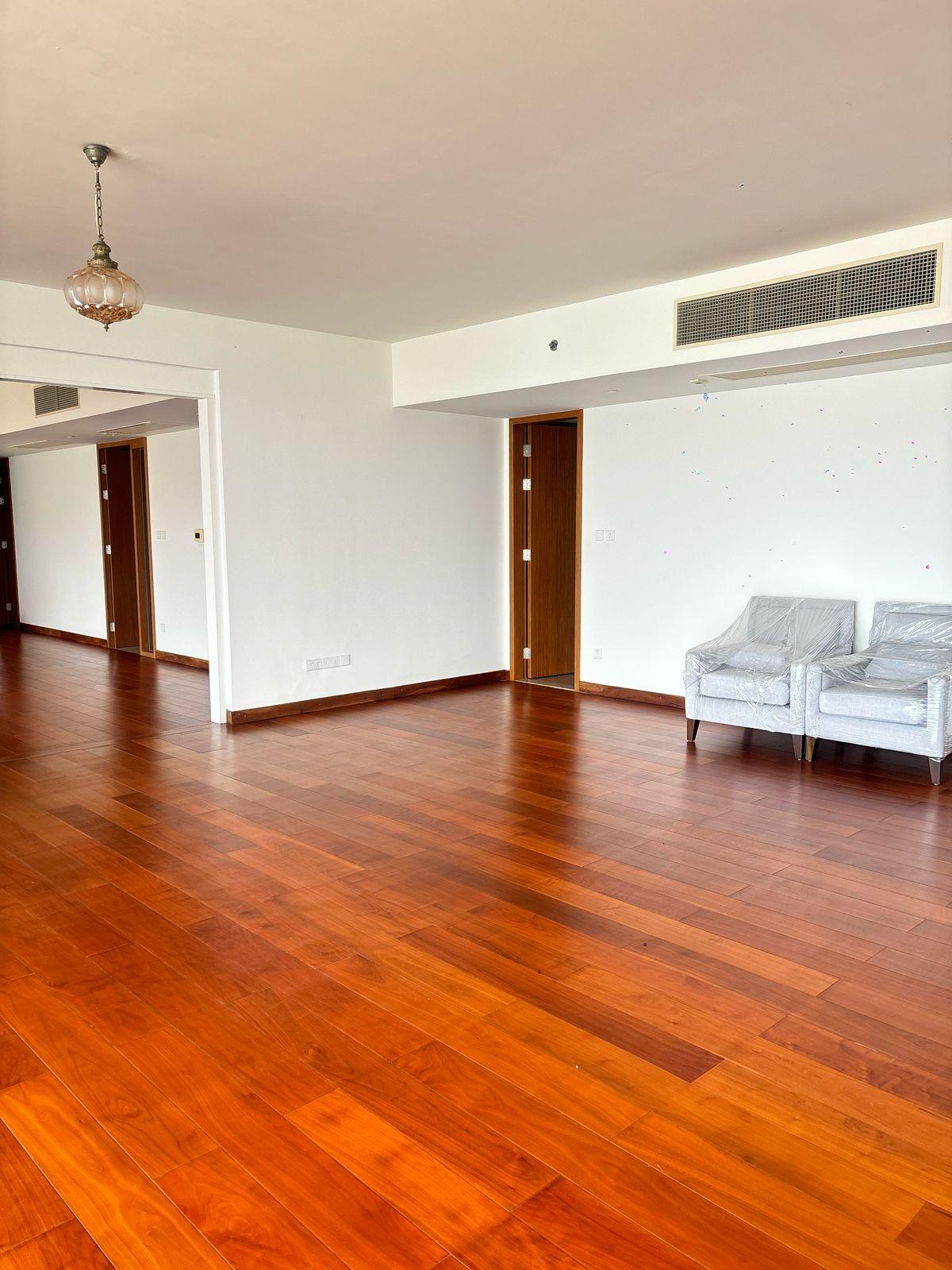 Glennie St, 📍  cinnamon Life  Exclusive  Apartment for Sale in Colombo  02