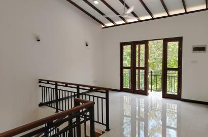 SUPER LUXURY BRAND NEW TWO STOREY HOUSE FOR SALE IN POLGASOWITA