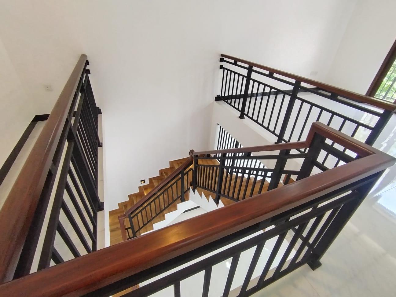 SUPER LUXURY BRAND NEW TWO STOREY HOUSE FOR SALE IN POLGASOWITA