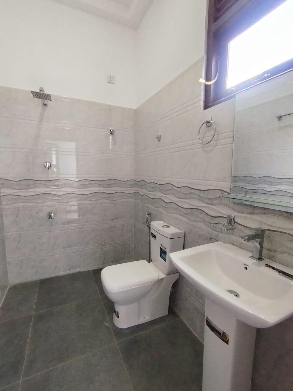 SUPER LUXURY BRAND NEW TWO STOREY HOUSE FOR SALE IN POLGASOWITA