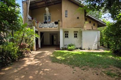 House for sale in Railway Avenue Maharagama