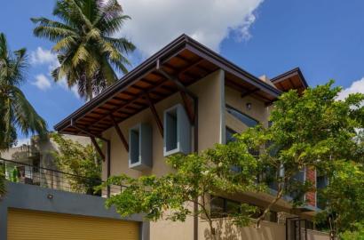 House for sale - Thalawathugoda