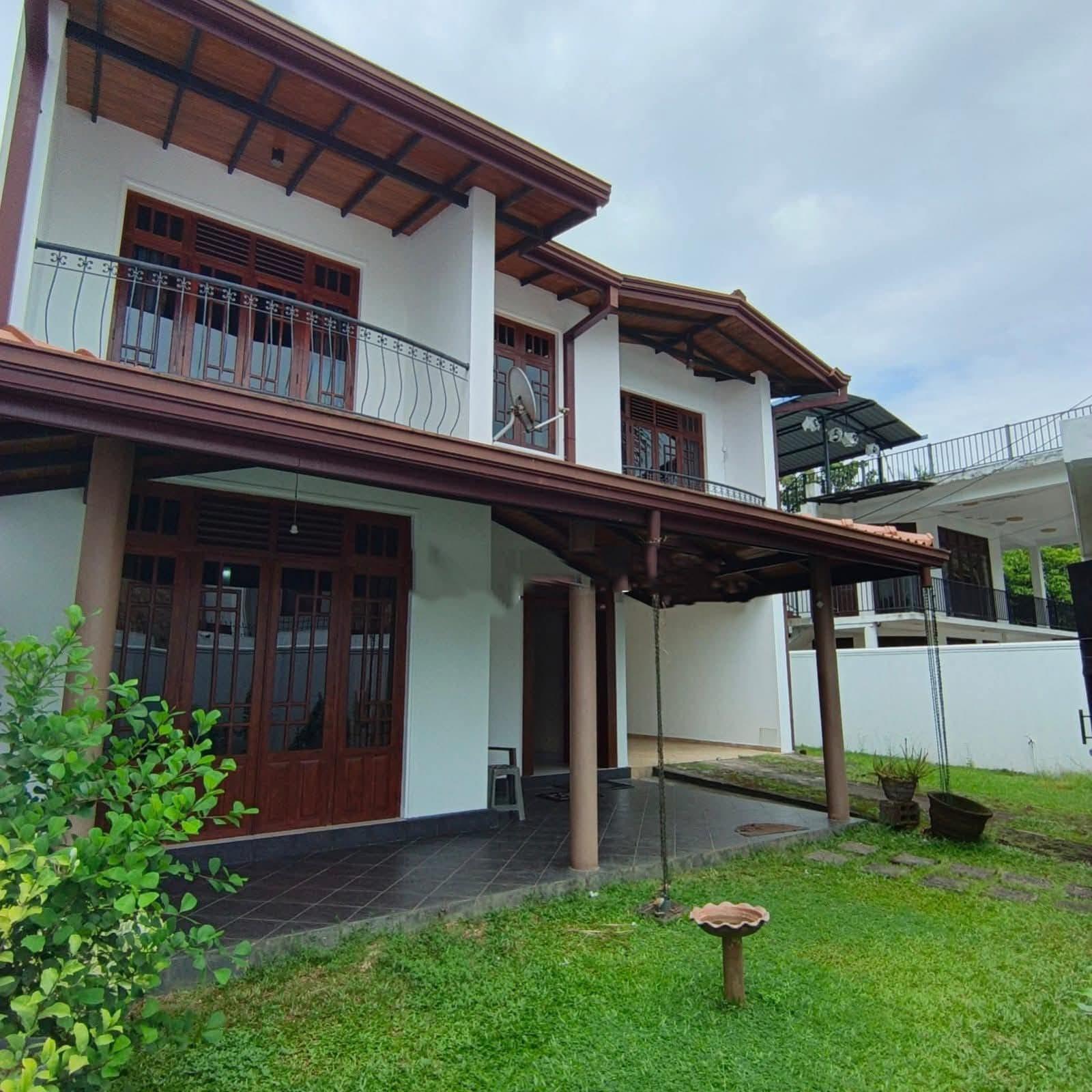 𝐇𝐨𝐮𝐬𝐞 𝐟𝐨𝐫 𝐒𝐚𝐥𝐞 𝐚𝐭 𝐁𝐨𝐤𝐮𝐧𝐝𝐚𝐫𝐚 -  𝐏𝐢𝐥𝐢𝐲𝐚𝐧𝐝𝐚𝐥𝐚.