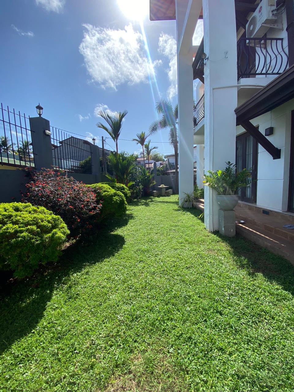 Architecturally Designed Luxury Property for Sale – Ja-Ela, Kapuwatte