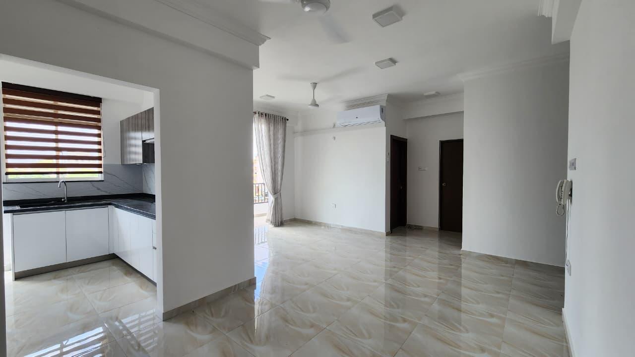 New apartment for rent - Grand avenue.