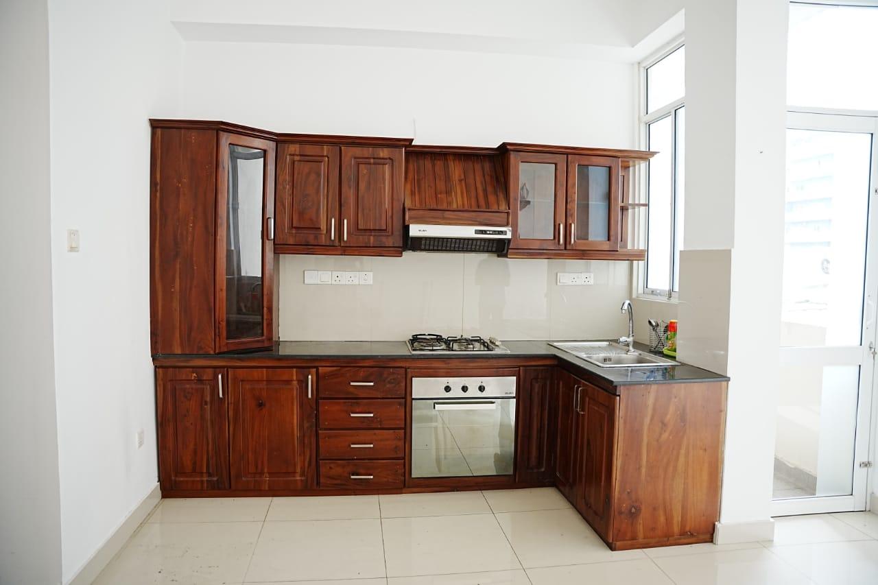 UNFURNISHED APARTMENT FOR RENT MOUNTLAVANIA (GALKISSA)